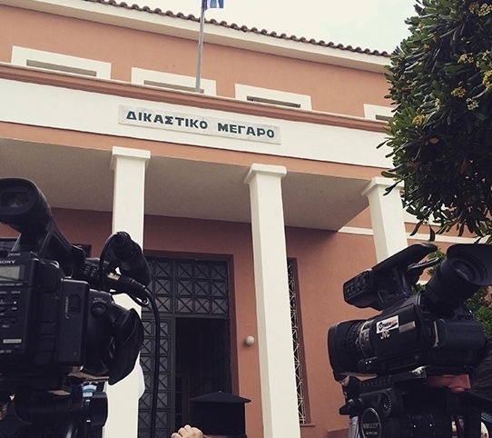 Διεκδικεί την πατρότητα 8χρονου παιδιού ο πρώην Αρχιμανδρίτης (video)